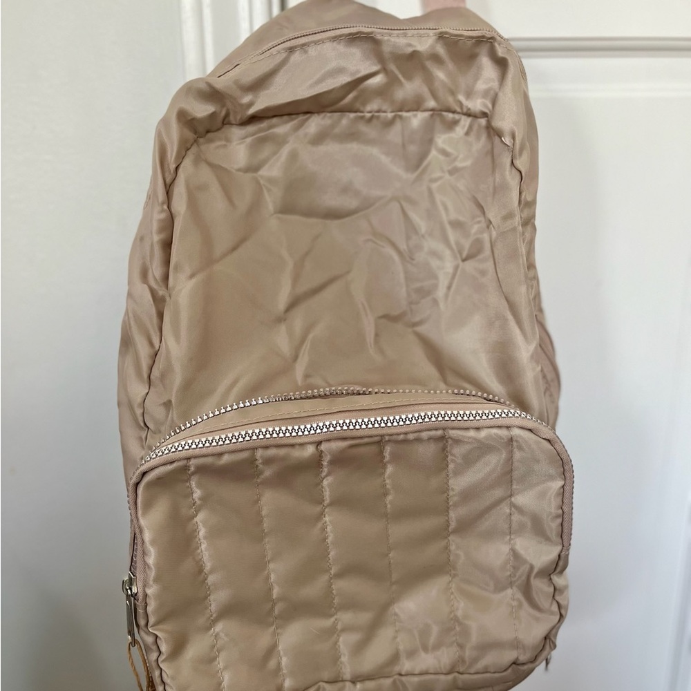 Elegant Tan Quilted Crossbody / Backpack - Picture 2 of 3